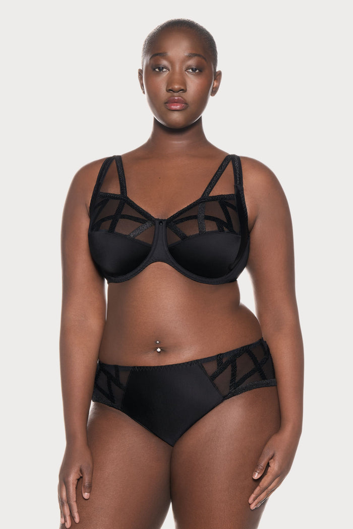 Série Embroidery Shorty