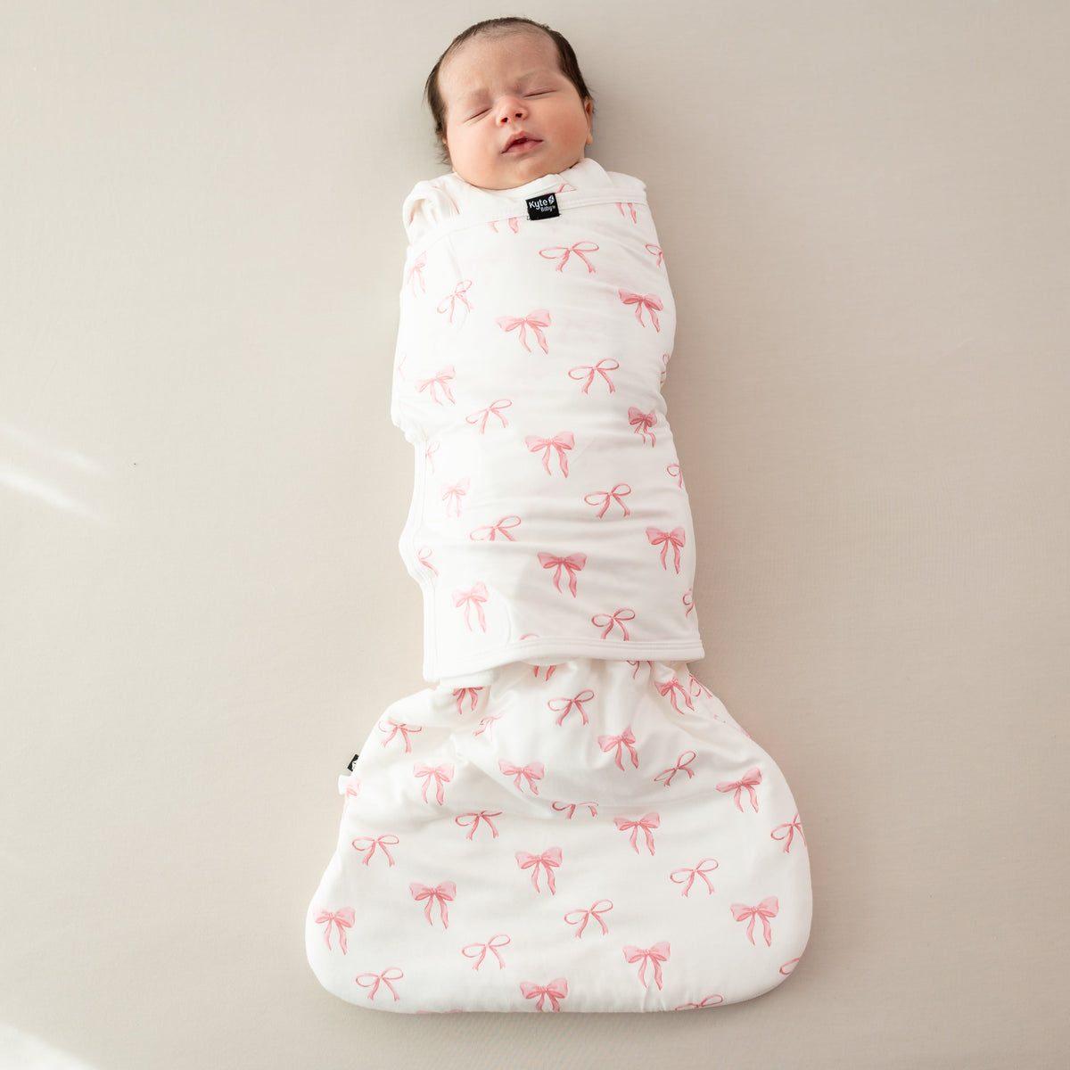 Sleep Bag Swaddler in Bow 1.0