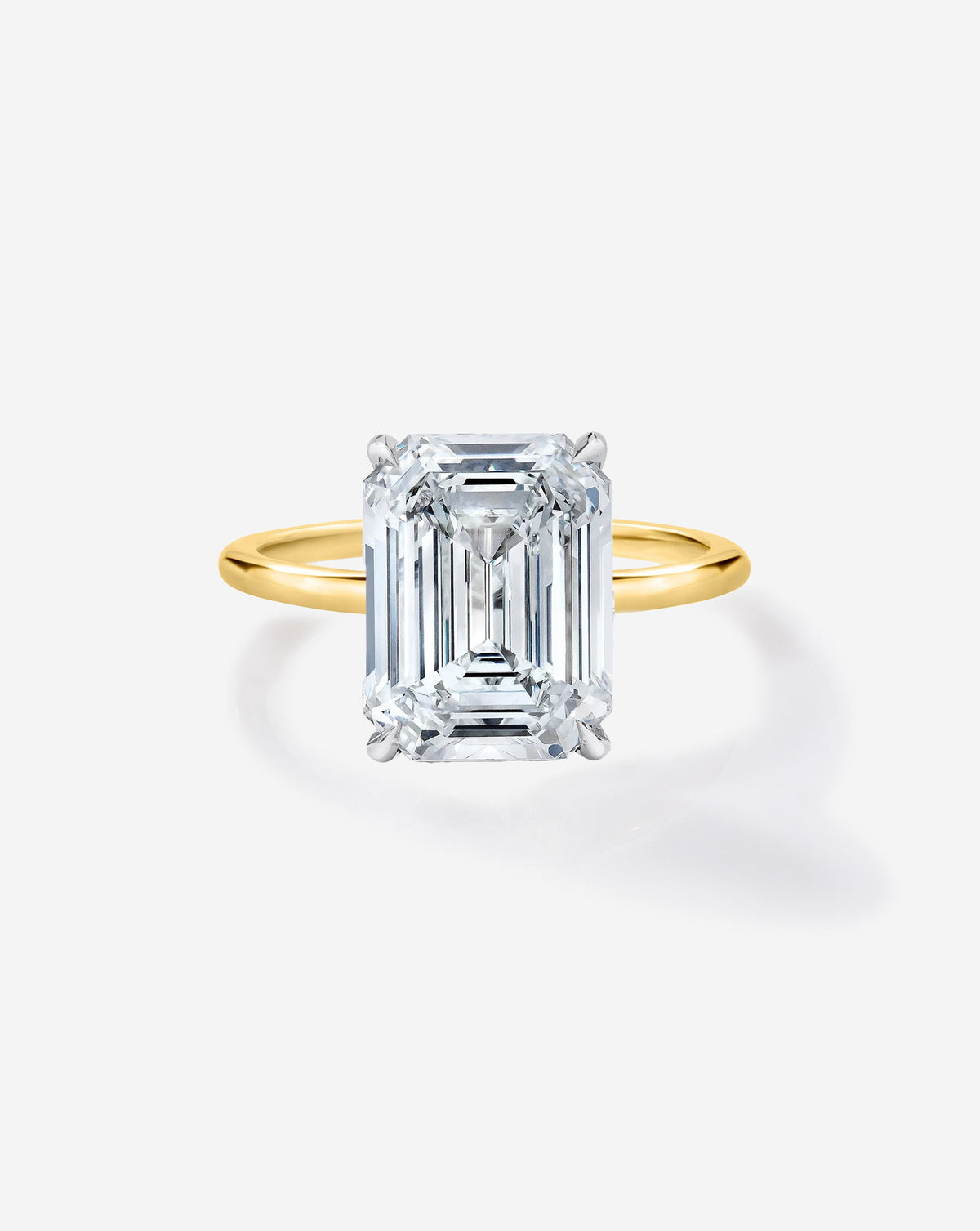 3.00 Emerald Lab Diamond in Whisper Thin®