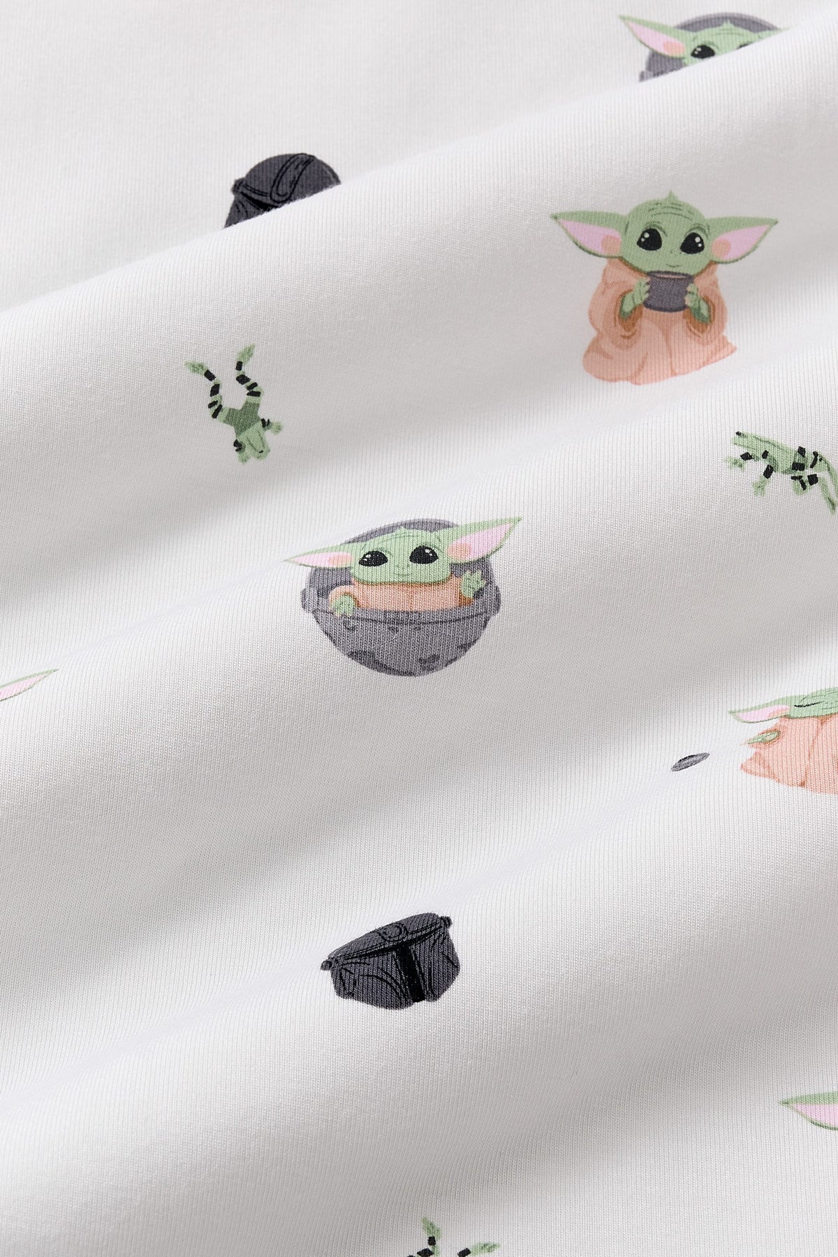 Change Pad Cover in Grogu™