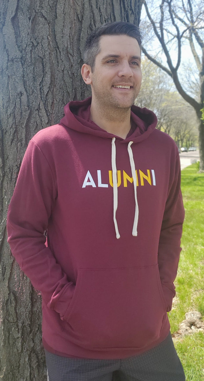 ALUMNI Pullover Hoodie in Maroon