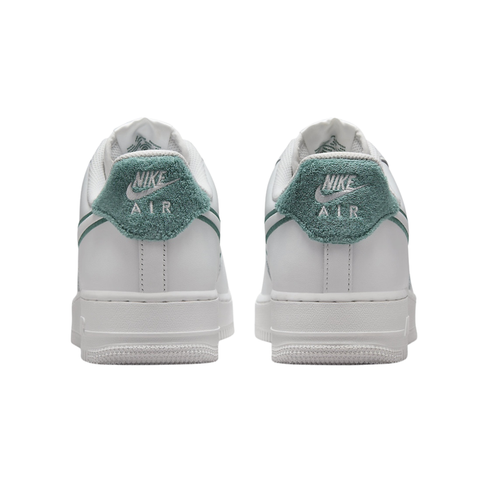 Nike Big Kids' Air Force 1 '07 LV8 Shoes – FZ2008-100
