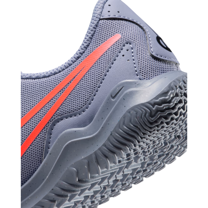 Nike Big Kids' Jr. Tiempo Legend 10 Club IC Indoor Soccer Shoes – DV4354-001