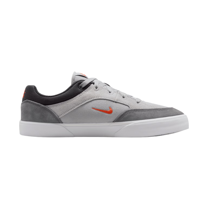 Nike Big Kids' SB Malor Light Smoke Skateboarding Shoes - FV6064-004