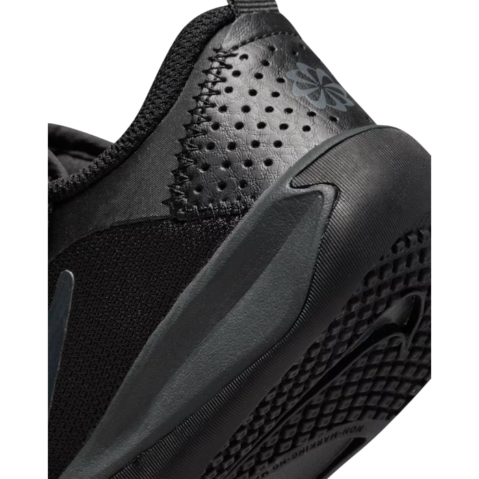 Nike Little Kids’ Omni Multi-Court  Shoes – DM9026-001
