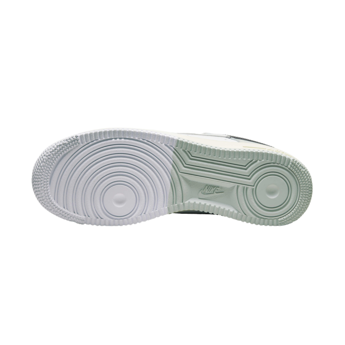 Nike Men's Air Force 1 '07 LV8 Shoes – DZ2522-001