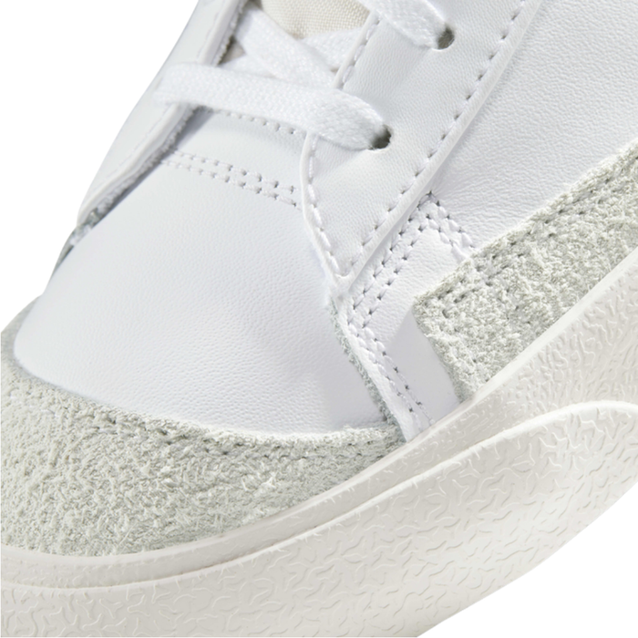 Nike Men's Blazer Mid '77 Vintage Shoes – BQ6806-100
