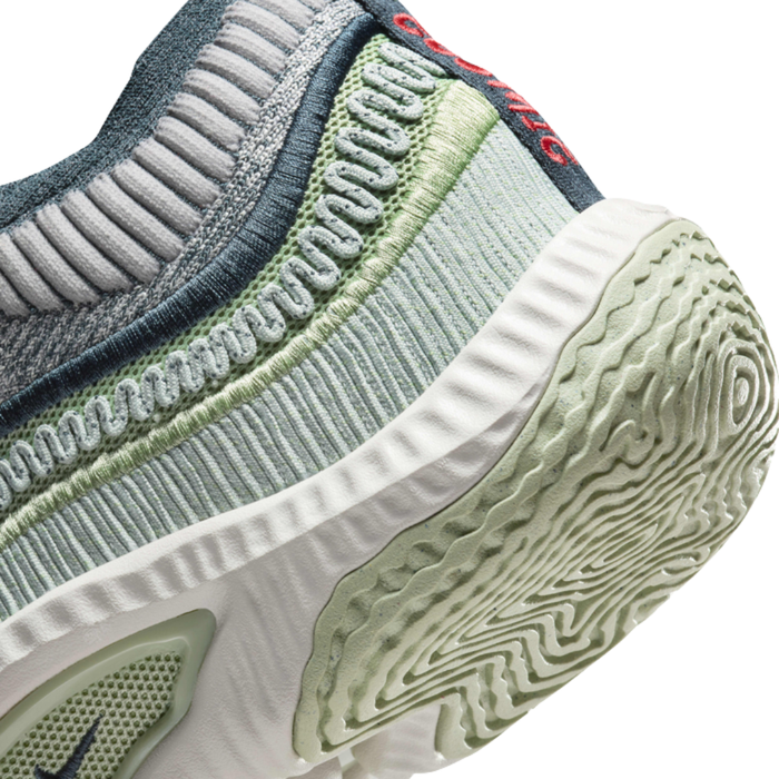 Nike Men's Cosmic Unity 3 Basketball Shoes – DV2757-003