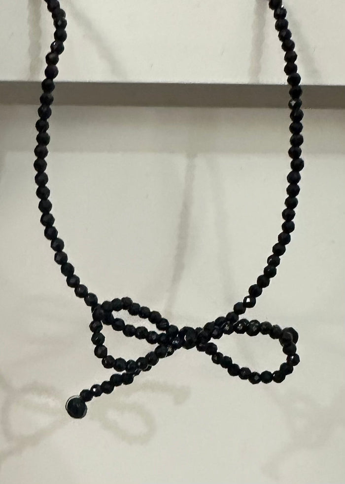 Necklace Simple Bow of Black Seed Bead Betty Oh Necklace