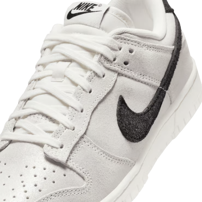 Nike Women’s Dunk Low SE Shoes - HQ3502-100