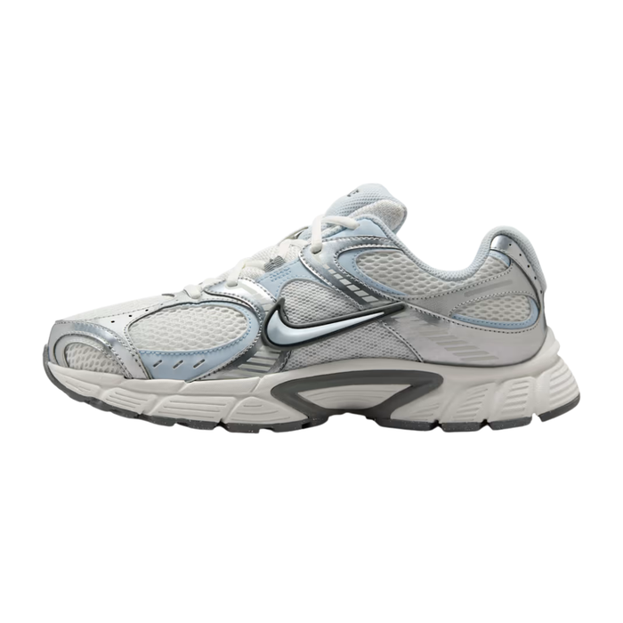 Nike Women’s V5 RNR Running Shoes – HQ7901-103