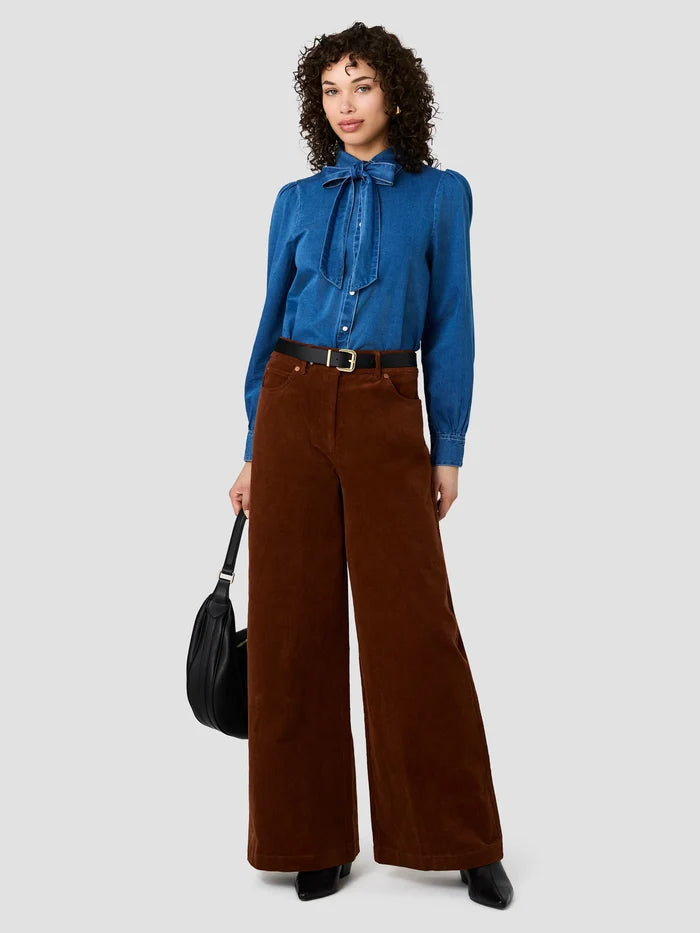 ZAVES CHAMBRAY BOW LONG SLEEVE TOP - LIGHT VINTAGE WASH